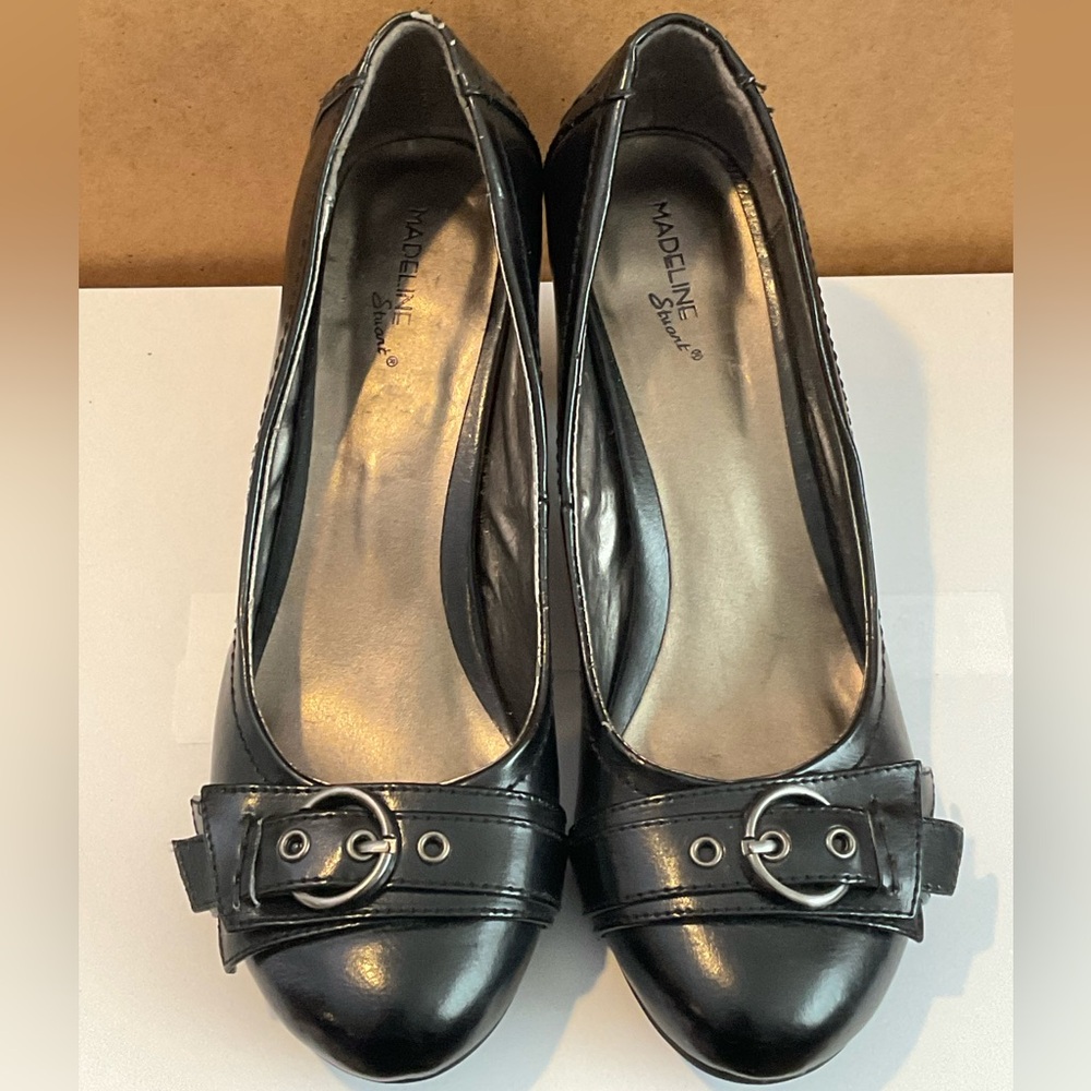 Madeline Stuart Black Heels - EUC